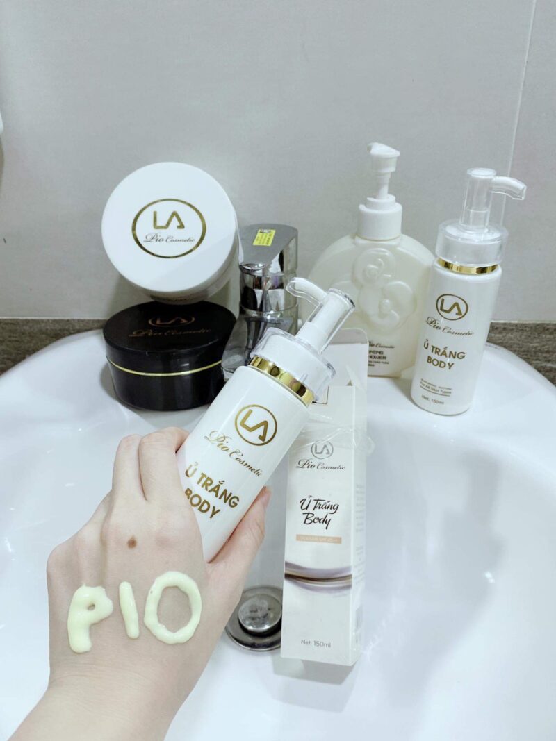 Ủ TRẮNG DA BODY COLLAGEN & TRỨNG