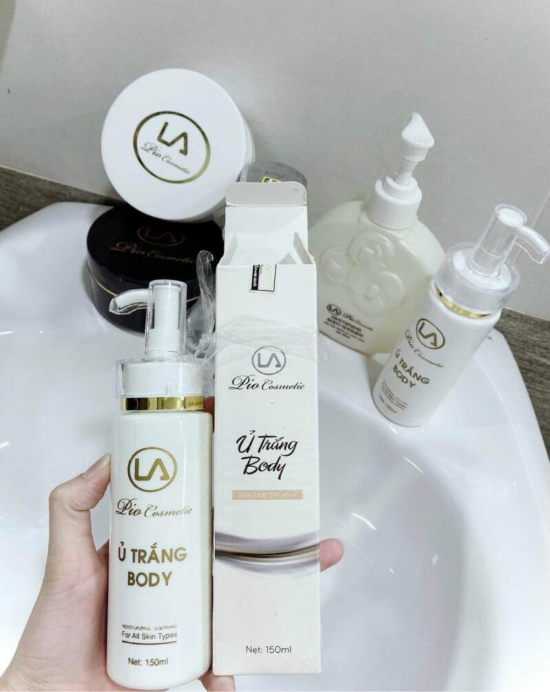 Ủ TRẮNG DA BODY COLLAGEN & TRỨNG